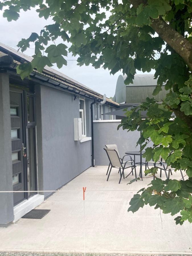 Reillys @ Rohan'S Farm Cork Exterior foto